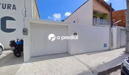 Casa para aluguel, 3 quartos, 1 suíte, 2 vagas, Messejana - Fortaleza/CE