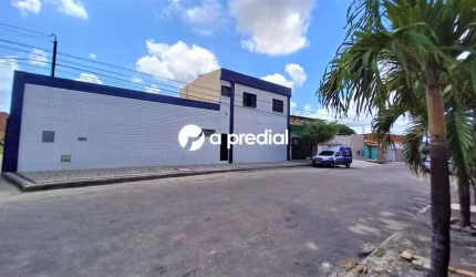 Prédio para aluguel, 20 vagas, Parque São José - Fortaleza/CE