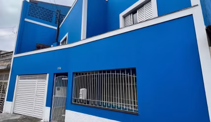 Sobrado espaçoso e completo com 125m2 com área externa em Diadema!