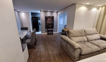 *VENDA* apto de 67m2 de 2 dorm sendo 1 suíte, com 2 vagas de garagem em Diadema!