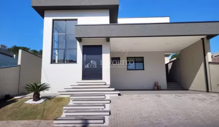 Casa Térrea em Condomínio com 3 suítes em Atibaia, SP