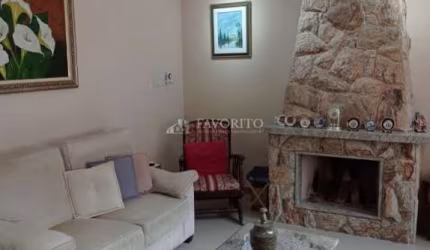 Casa Térrea com 4 dormitórios em Atibaia, SP
