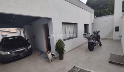 Casa Térrea com Piscina à venda no Atibaia Jardim em Atibaia/SP