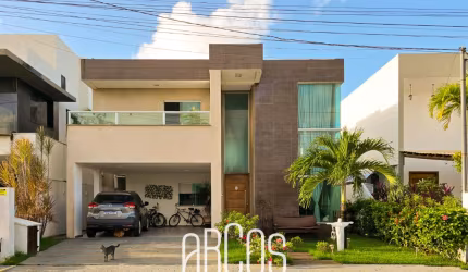 Casa no Condomínio Marta Ferreira, na Aruana, com 4 suítes