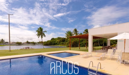 Lote no Condominio Lago Paranoá, posição frente Sul, 734m²