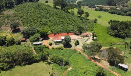 Lindo sítio de 20 mil metros a venda em Jacutinga- MG