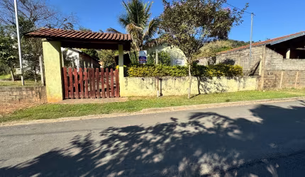 Linda chácara a venda em Jacutinga -MG