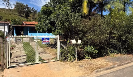 Linda chácara a venda em jacutin