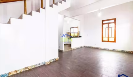 Casa para venda com 3 Quartos sendo 3 Suítes, 4 Vagas de garagem, 360M², Parque Sinai, Santana de P