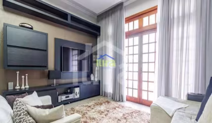 Casa à venda 3 Quartos, 3 Suites, 8 Vagas, 405M², Parque dos Príncipes, São Paulo - SP
