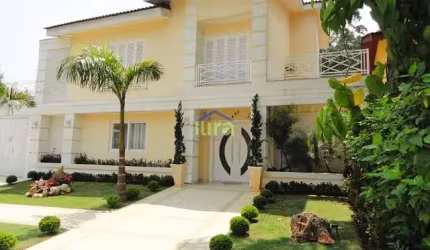 Casa à venda de 720M², 4 dormitórios, 4 suítes, ar condicionado, 4 vagas no Residencial 9 - Alphavi