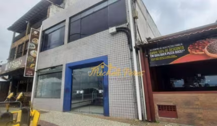 Excelente Prédio comercial localizado em frente a Praia do Centro com 605 metros.