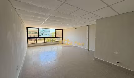 Excelentes salas recém construídas para locação localizadas no bairro mais nobre da cidade, em Costa Azul Rio Das Ostras/RJ.