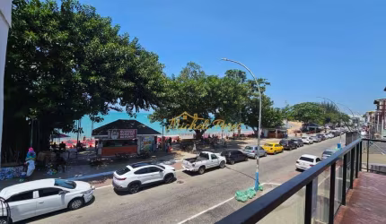 Ótimo espaço comercial em excelente localização, medindo 350 m², composto por 2 amplos salões, escritório com banheiro, 3 banheiros e 1 recepção.