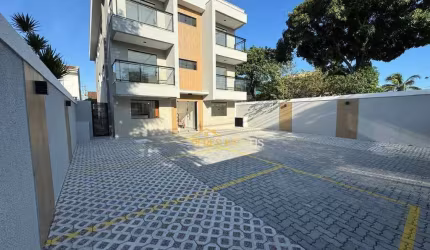 Apartamento com 2 dormitórios à venda, 73 m² por R$ 375.000,00 - Centro - Rio das Ostras/RJ