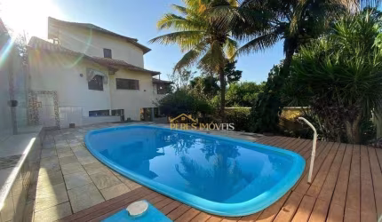 Excelente casa duplex em terreno inteiro com área gourmet e piscina, 3 quartos à venda, 158 m² - Costazul - Rio das Ostras/RJ