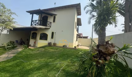 Casa com 3 dormitórios para alugar por R$ 2.879,17/ano - Residencial Rio Das Ostras - Rio das Ostras/RJ