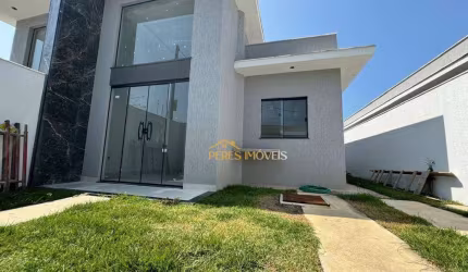 Linda casa linear na Extensão Serramar!