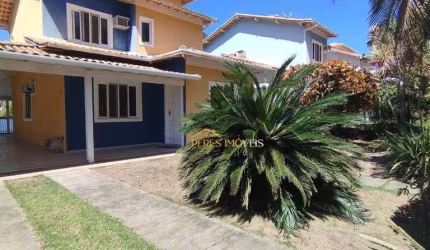 Excelente casa em condomínio!