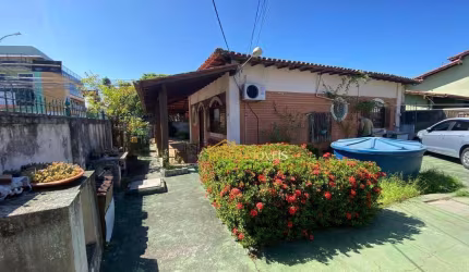 OPORTUNIDADE ÚNICA NO CENTRO! Casa com 2 dormitórios à venda, 134 m² por R$ 450.000 - Centro - Rio das Ostras/RJ