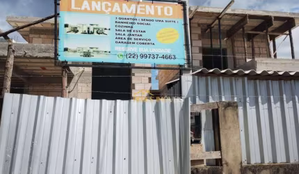 Excelente casa línear 03 quartos, localização privilegiada a comrcios, transporte, praia. Rio das Ostras/ R.J.