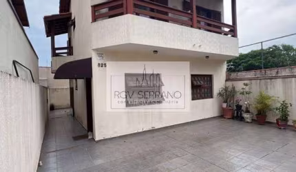 Casa com 3 dormitórios à venda, 114 m² por R$ 690.000,00 - Vila Maria Helena - Indaiatuba/SP