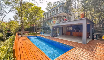 Casa em condomínio fechado com 4 quartos à venda na Rua Austrália, 450, Granja Viana, Carapicuíba, 350 m2 por R$ 2.200.000
