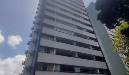 Cobertura duplex com excelente localização no Espinheiro!