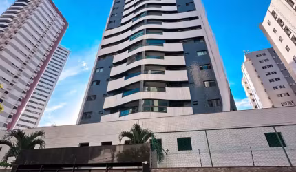 Apartamento com aproximadamente 100m2, 3 Quartos sendo 1 Suítes, Dep completa!