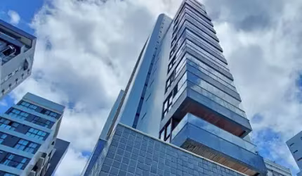 Apartamento com 160m2, 3 Suítes, 3 Vagas!
