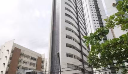 Apartamento MOBILIADO,  com 135m2, 3 Quartos sendo 1 Suíte, 2 vagas!