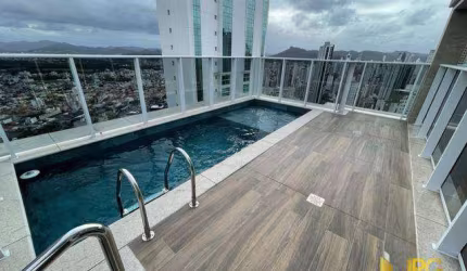 Cobertura com vista mar em Balneário Camboriú