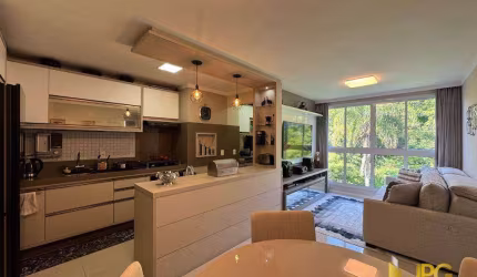 Apartamento com 2 dormitórios à venda, 63 m² por R$ 1.320.000,00 - Nações - Balneário Camboriú/SC