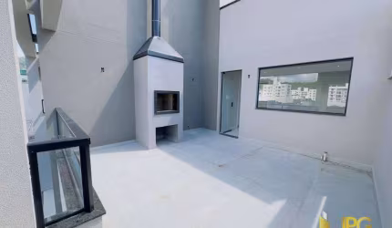 Duplex com terraço !!!