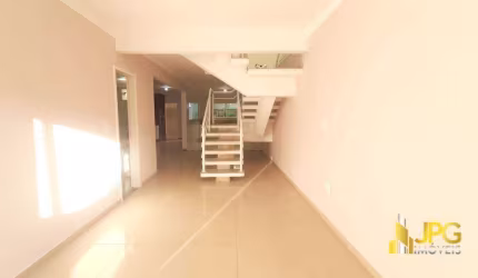 Sobrado com 3 dormitórios para alugar por R$ 6.200,00/mês - Centro - Balneário Camboriú/SC