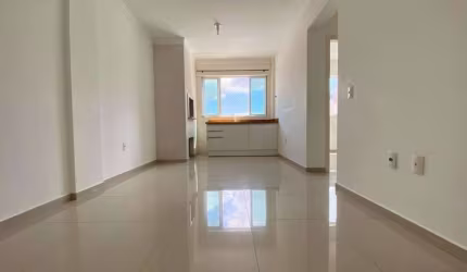 Alugo apartamento com 2 dormitório em Balneário Camboriú