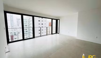 Seu Novo Lar em Balneário Camboriú com 4 suítes e 3 Vagas