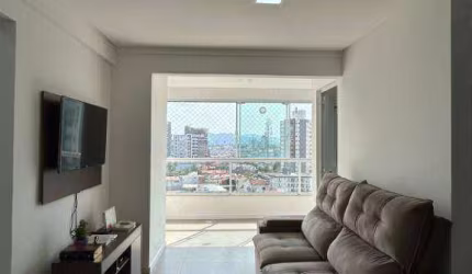 Vista Privilegiada e Lazer Total em um Apê de 2 Quartos em Itajaí