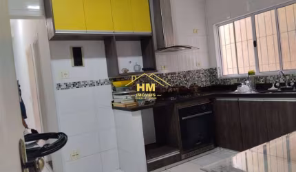 LOCAÇÃO|CASA 2 DORMITORIO|COZINHA PLANEJADA|QUINTAL GRANDE.