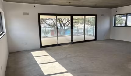 Apartamento com 4 quartos à venda em Itaim Bibi - SP