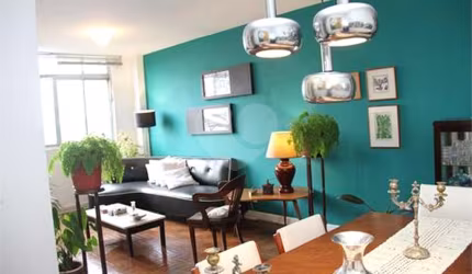 Apartamento com 2 quartos à venda ou para locação em Cerqueira César - SP