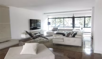 Apartamento com 3 quartos à venda em Consolação - SP
