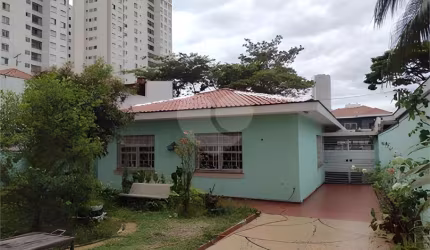 Casa com 3 quartos à venda ou para locação em Tatuapé - SP