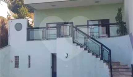 Sobrado com 4 quartos à venda em Horto Florestal - SP