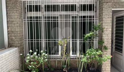Casa térrea com 2 quartos à venda em Perdizes - SP