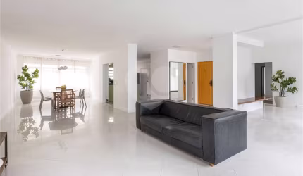 Apartamento com 4 quartos à venda em República - SP