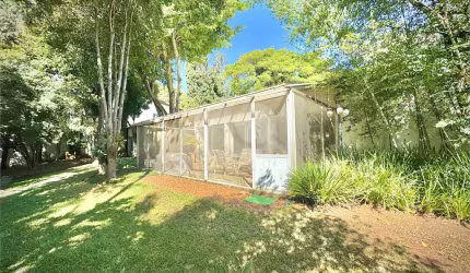 Casa térrea com 6 quartos à venda em Jardim Guedala - SP