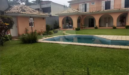 Sobrado com 4 quartos à venda em Interlagos - SP