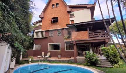 Sobrado com 5 quartos à venda em Jardim Franca - SP