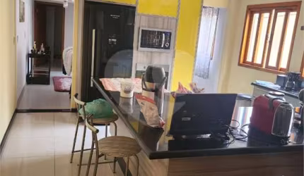 Sobrado com 4 quartos à venda em Vila Boaçava - SP